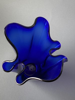 BLUE LARGE WIGGLE VASE