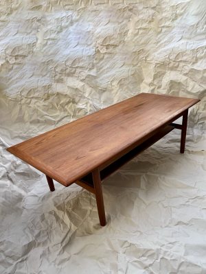 TEAK COFFEE TABLE N°2